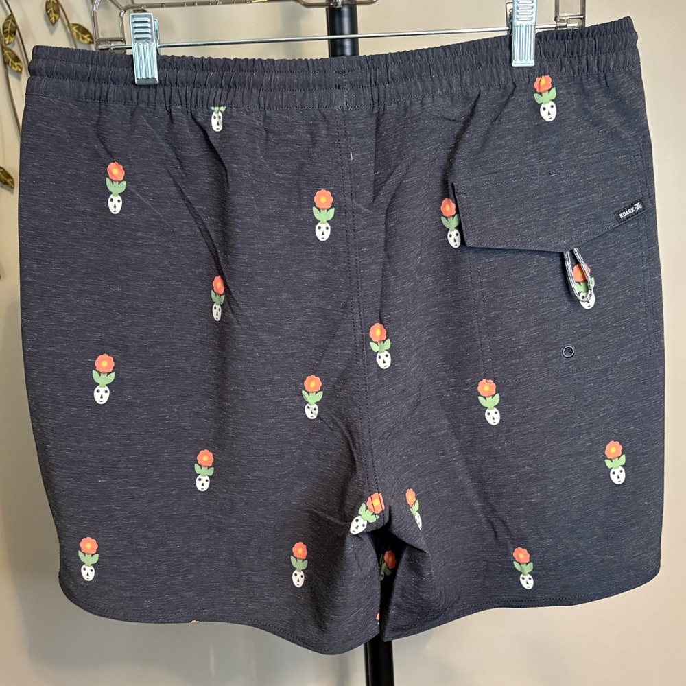 Roark Men's Charcoal Shorts with Colorful Skull and Flower Pattern - Picture 2 of 13